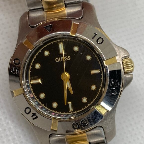 Guess vintage 1994 women watch 25mm round rotating bezel two tone 6” running - Picture 3 of 7